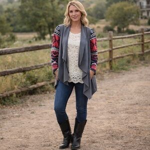 Flying Tomato Gray and Red Patterned Cardigan